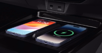 Dual Smartphone Deck with Wireless Charger